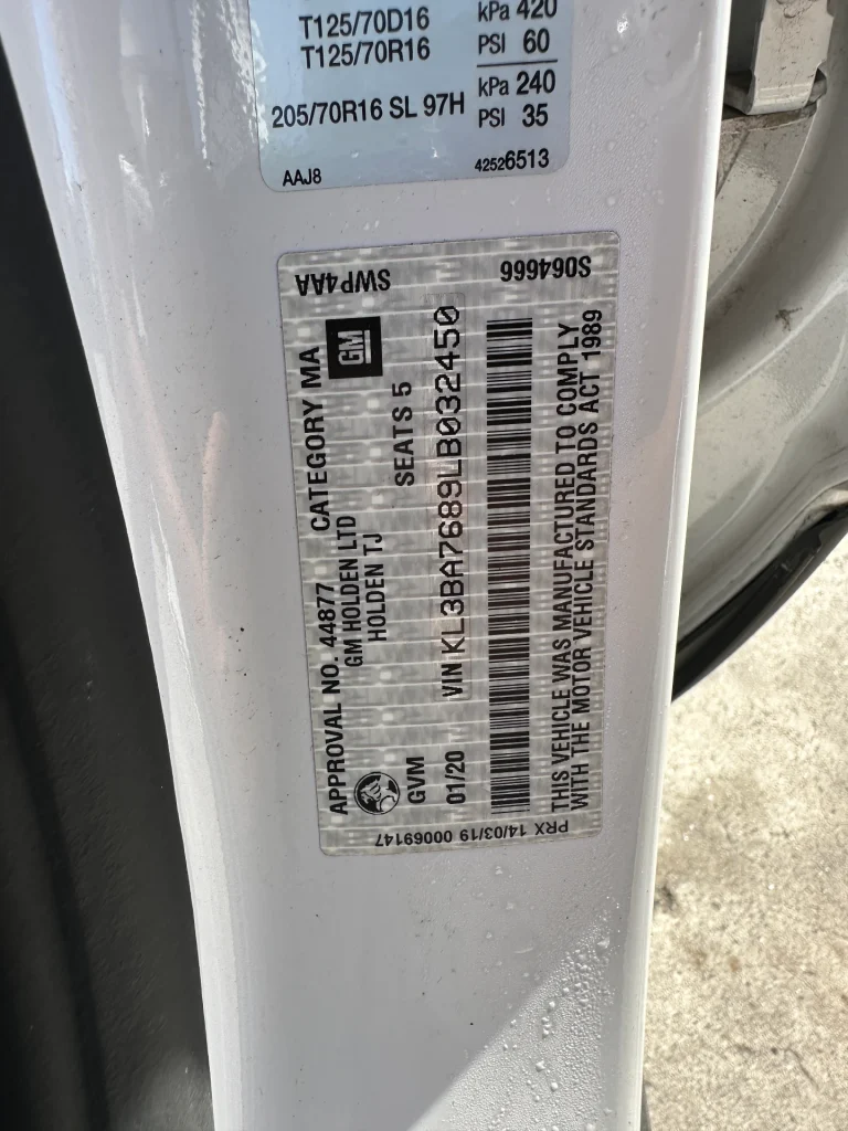 Holden Trax 2019 White Auto Petrol