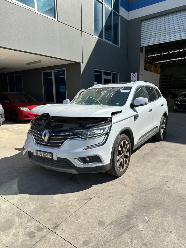 Renault Koleos 2019 White Auto Petrol