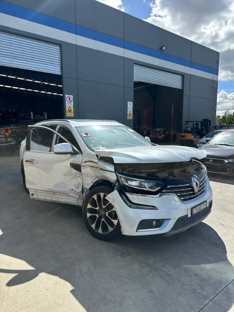 Renault Koleos 2019 White Auto Petrol