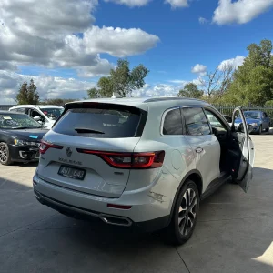 Renault Koleos 2019 White Auto Petrol