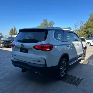 LDV D90 2021 White Auto Diesel