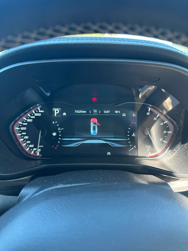 LDV D90 2021 White Auto Diesel