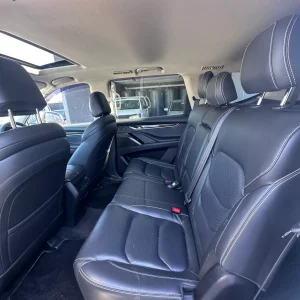 LDV D90 2021 White Auto Diesel