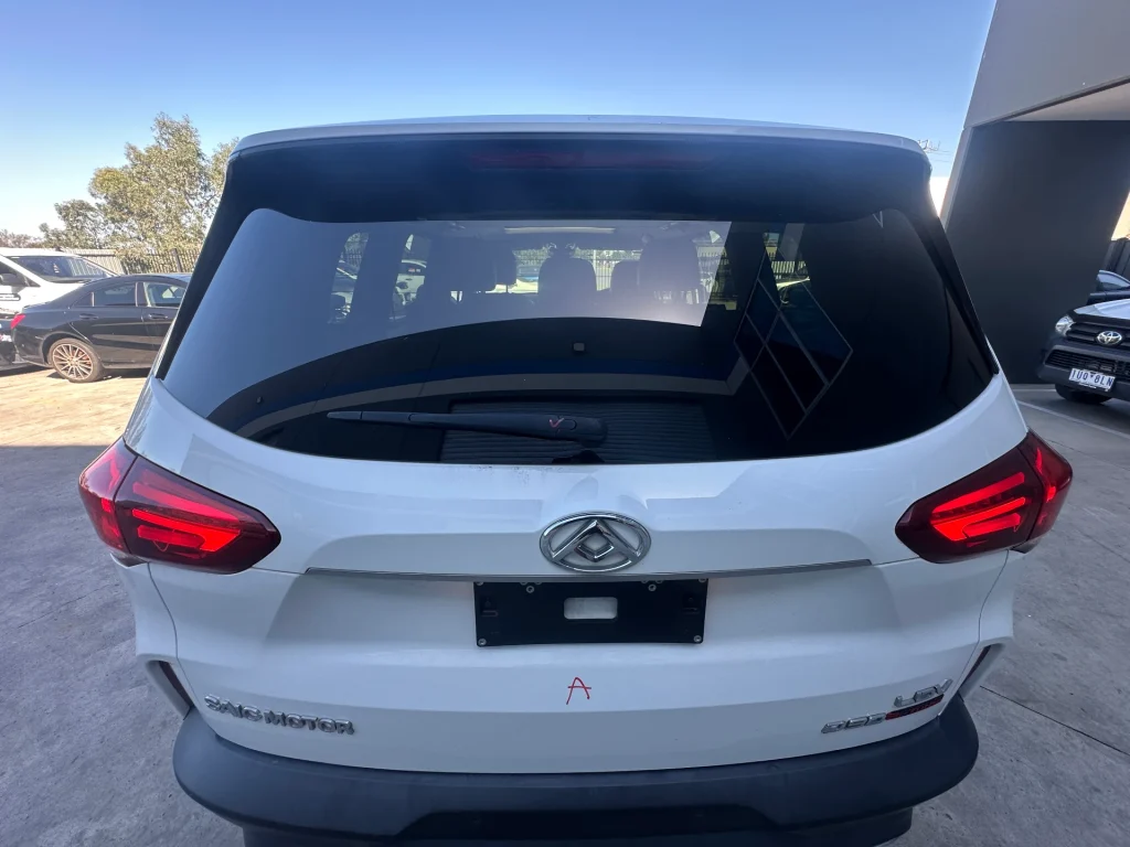 LDV D90 2021 White Auto Diesel