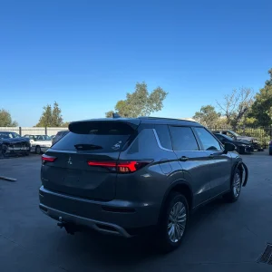 Mitsubishi Outlander 2022 Grey Auto Petrol