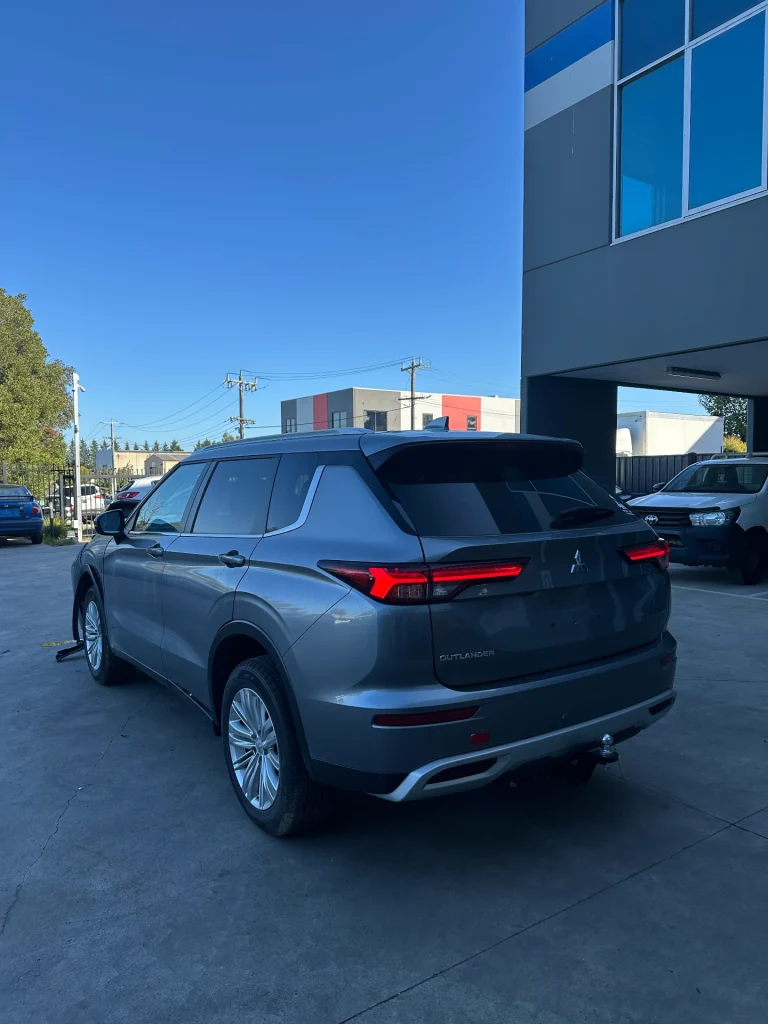 Mitsubishi Outlander 2022 Grey Auto Petrol