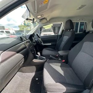 Suzuki Vitara 2021 White Auto Petrol