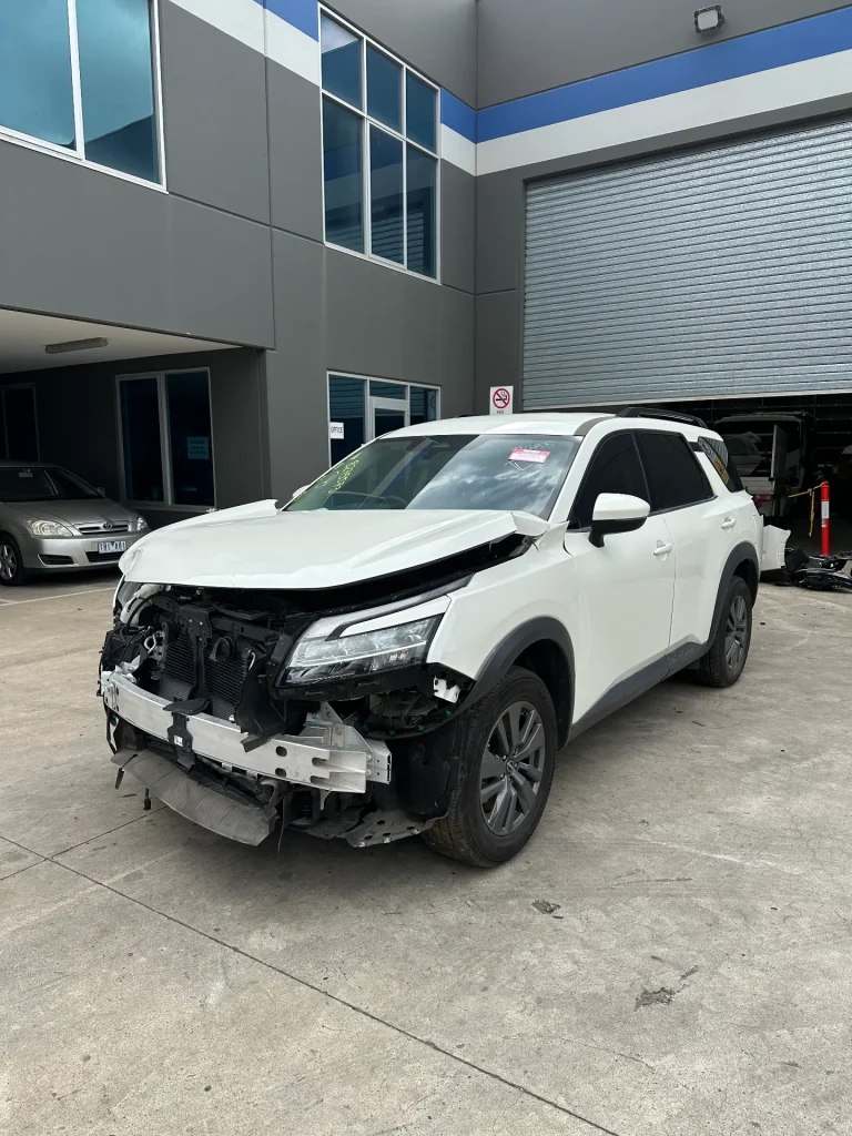 Nissan Pathfinder 2023 White Auto Petrol