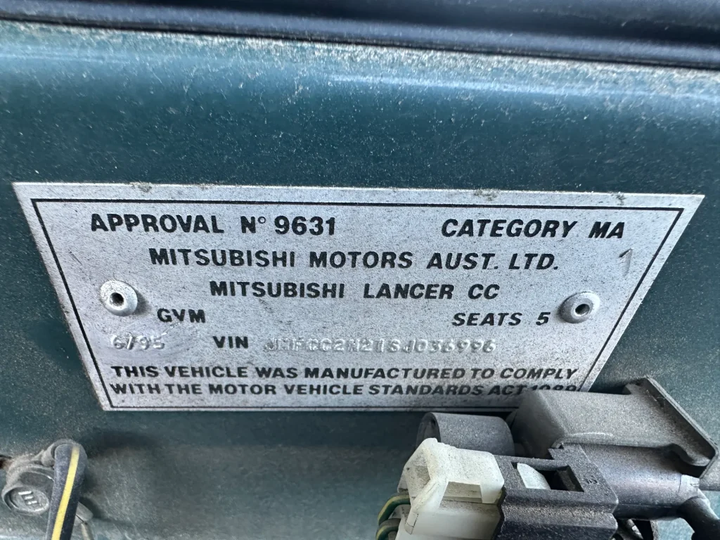 Mitsubishi Lancer 1995 Green Auto Petrol