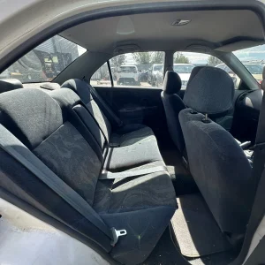 Mitsubishi Lancer 2000 White Auto Petrol