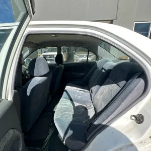 Mitsubishi Lancer 2000 White Auto Petrol