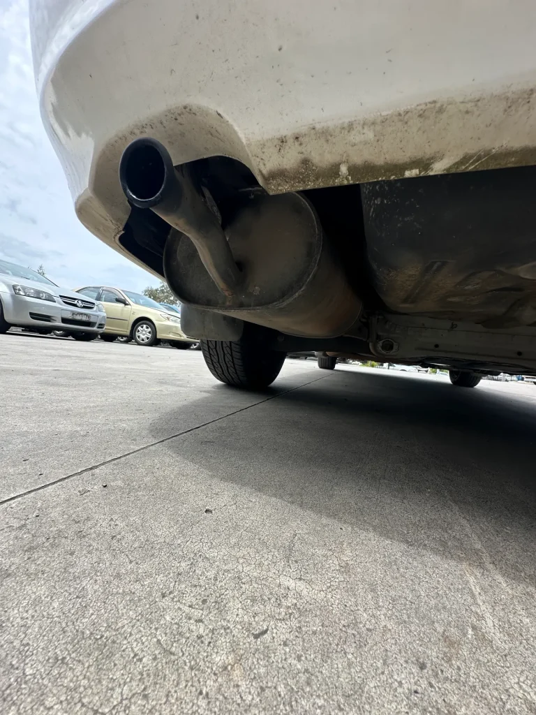 Mitsubishi Lancer 2000 White Auto Petrol