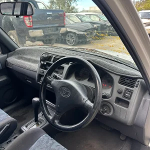 Toyota Rav4 2000 White Auto Petrol