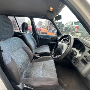 Toyota Rav4 2000 White Auto Petrol