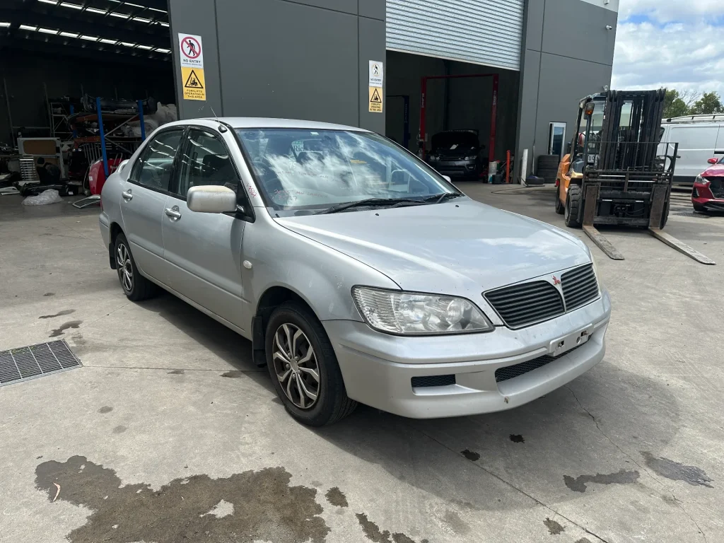 Mitsubishi Lancer 2002 Silver Auto Petrol