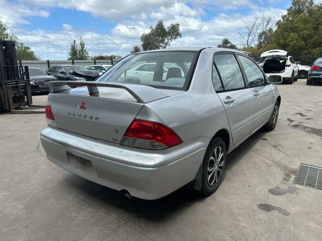 Mitsubishi Lancer 2002 Silver Auto Petrol