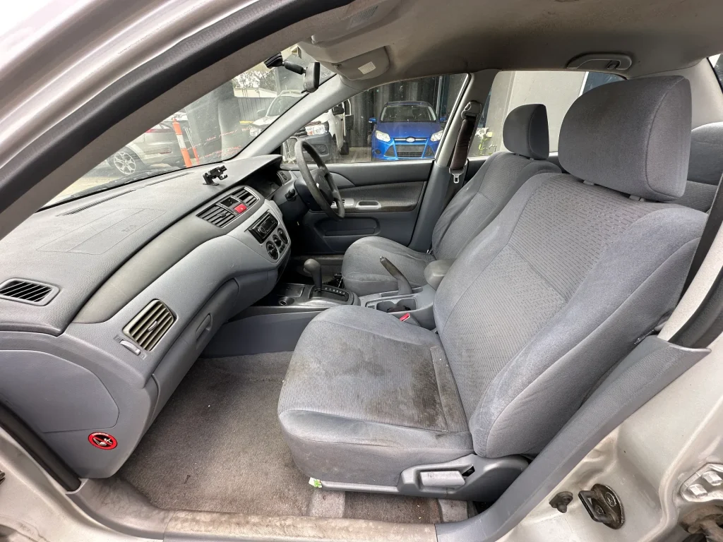 Mitsubishi Lancer 2002 Silver Auto Petrol