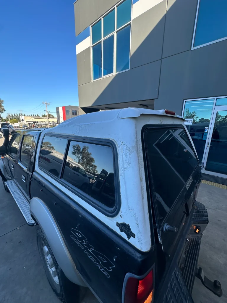 Nissan Navara 2002 Black Man Diesel