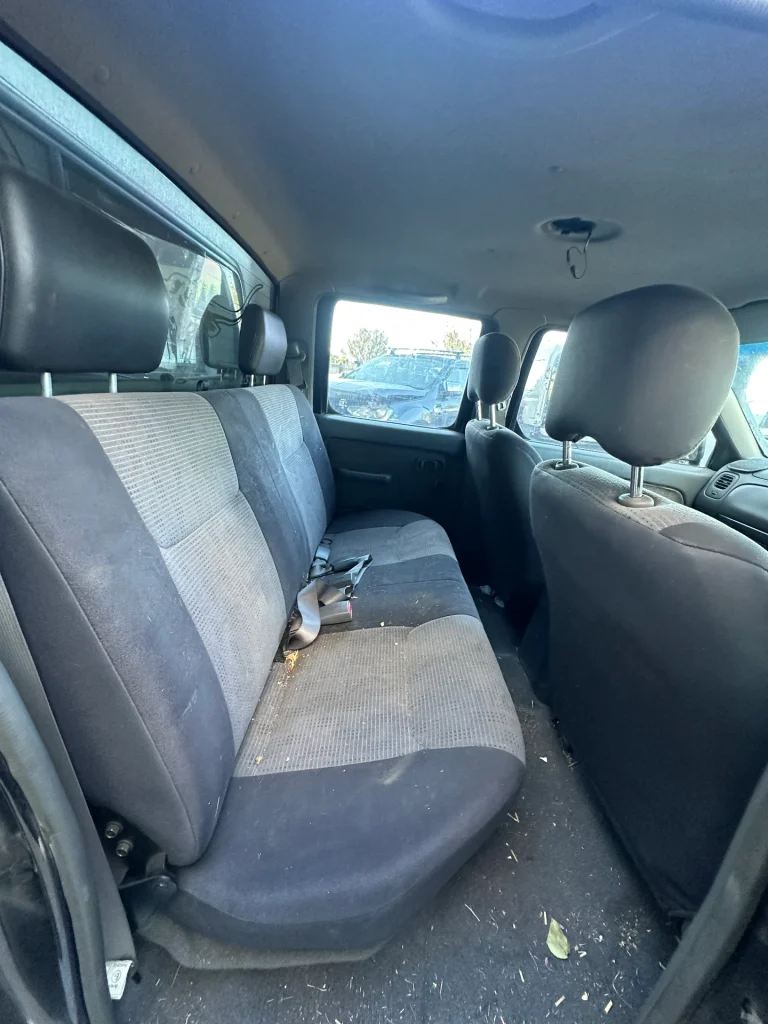 Nissan Navara 2002 Black Man Diesel