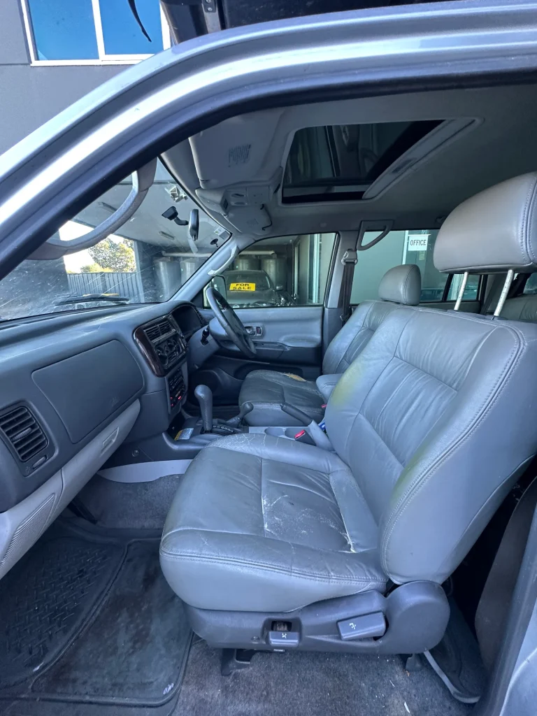 Mitsubishi Challenger 2003 Silver Auto Petrol