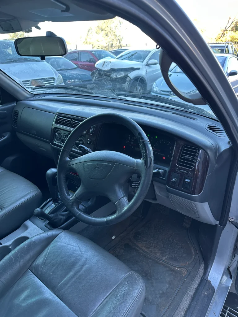 Mitsubishi Challenger 2003 Silver Auto Petrol