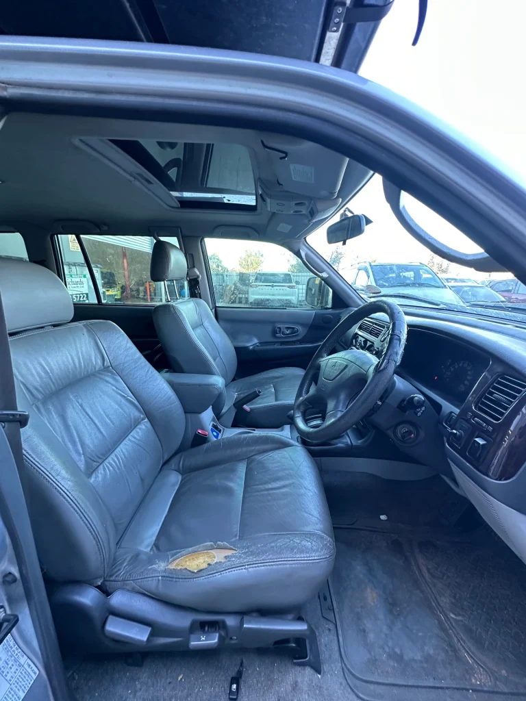 Mitsubishi Challenger 2003 Silver Auto Petrol