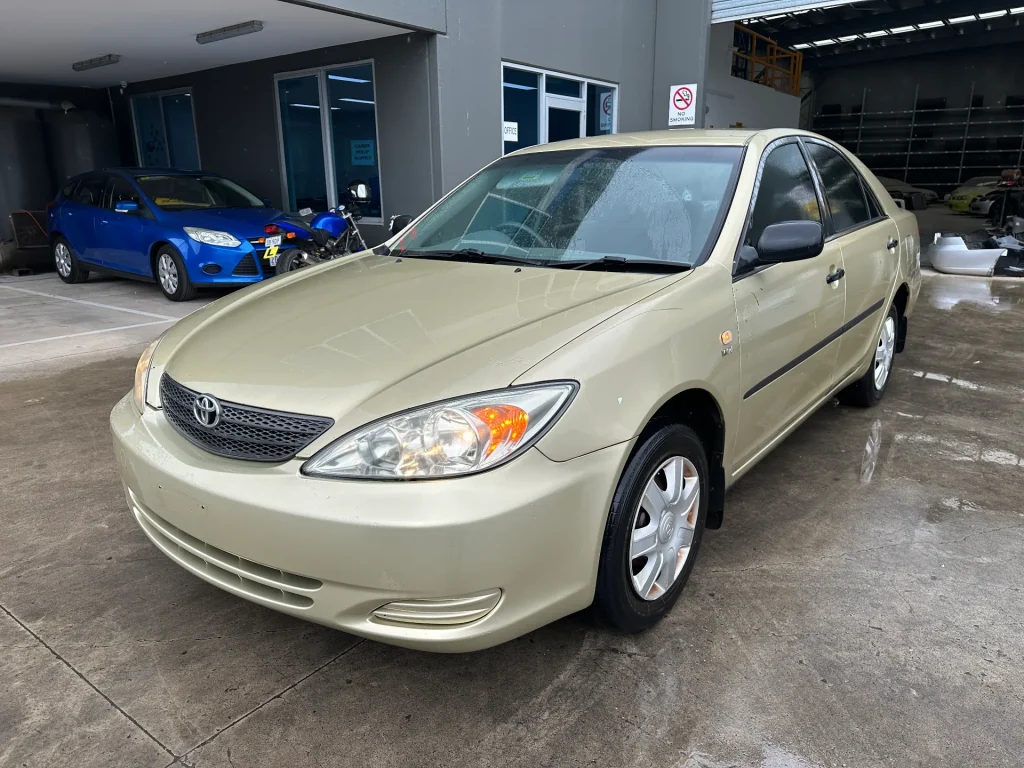 Toyota Camry 2003 Gold Auto Petrol