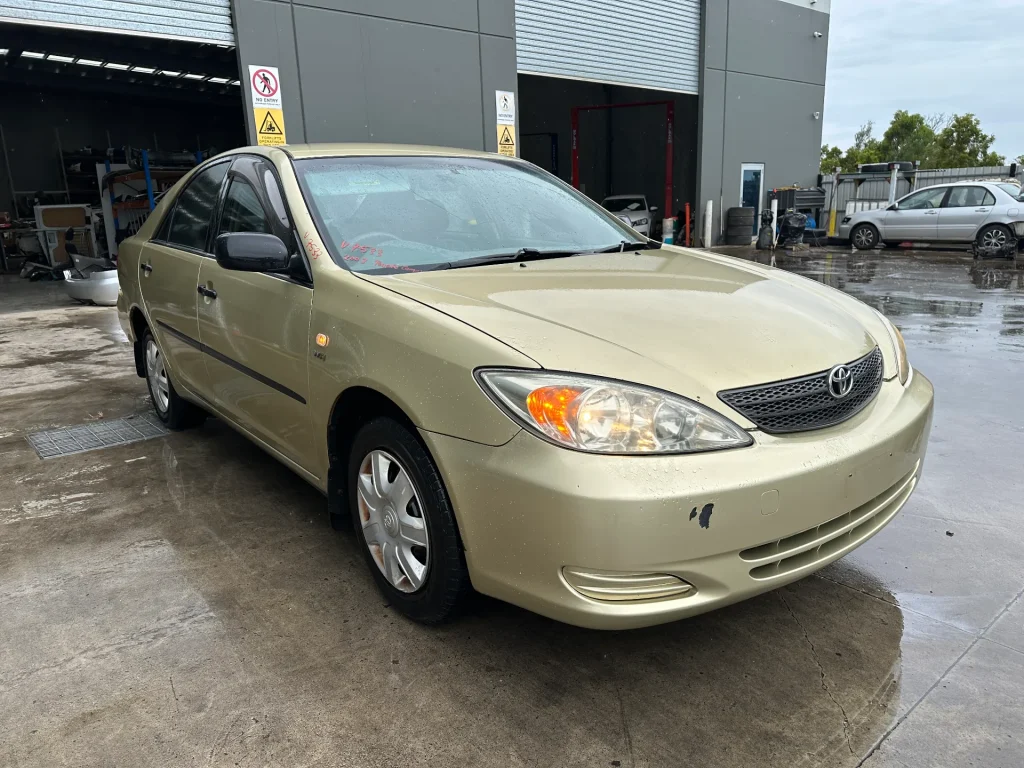 Toyota Camry 2003 Gold Auto Petrol
