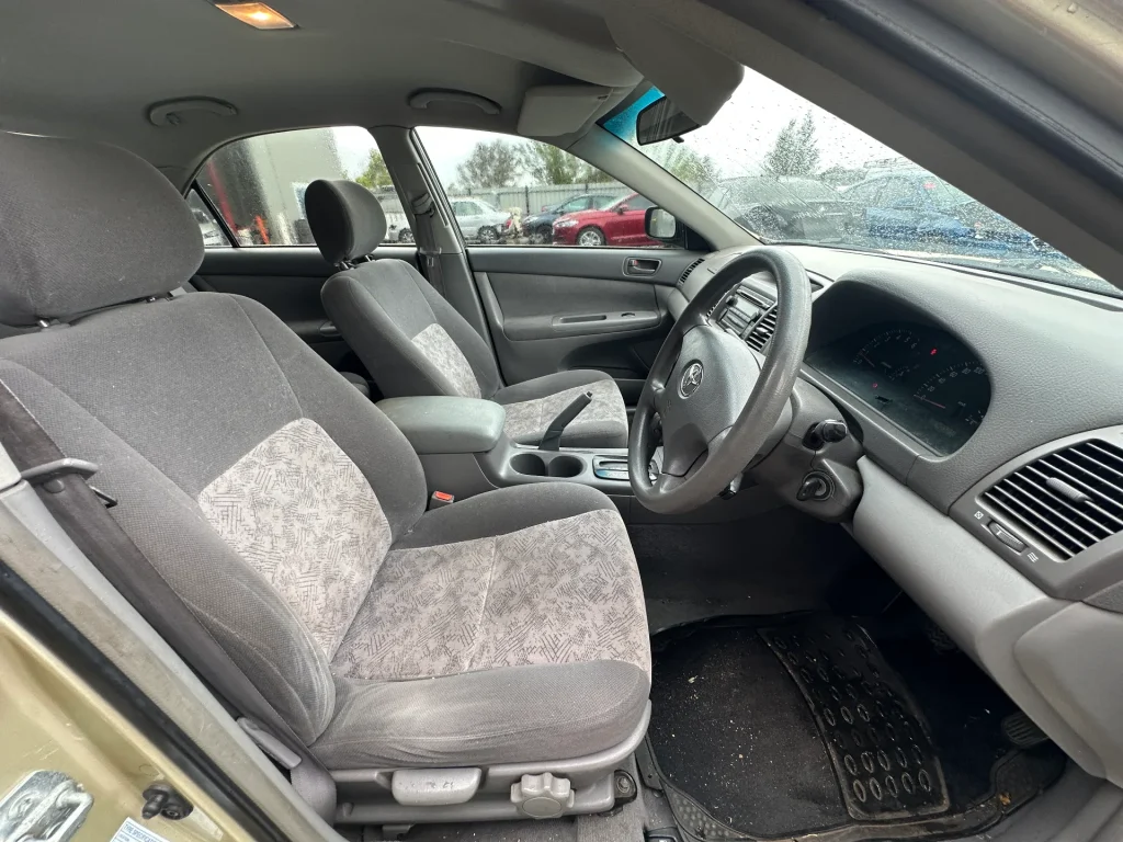 Toyota Camry 2003 Gold Auto Petrol
