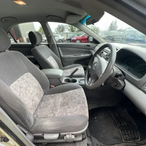 Toyota Camry 2003 Gold Auto Petrol