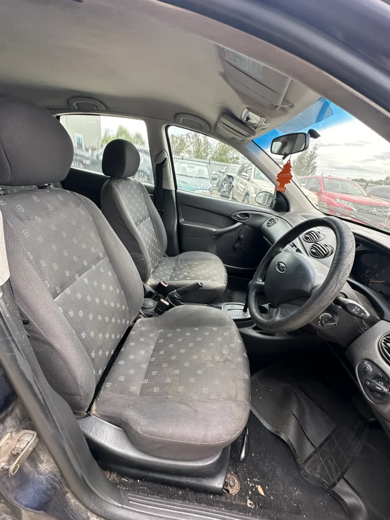 Ford Focus 2004 Blue Auto Petrol