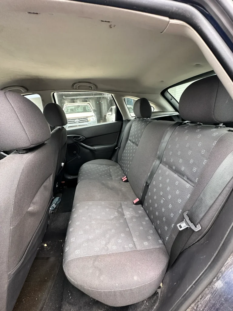 Ford Focus 2004 Blue Auto Petrol