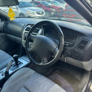 Mitsubishi Magna 2004 Gold Auto Petrol