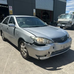 Toyota Camry 2004 Silver Auto Petrol