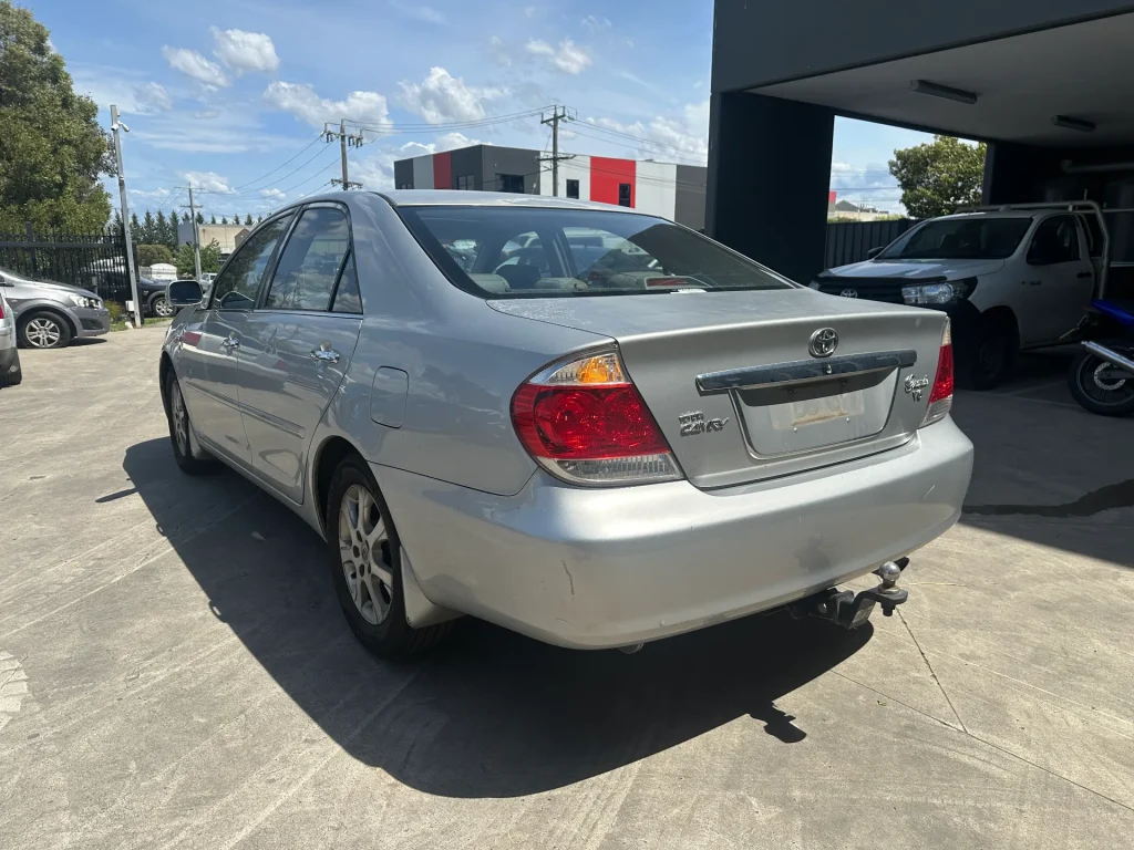 Toyota Camry 2004 Silver Auto Petrol
