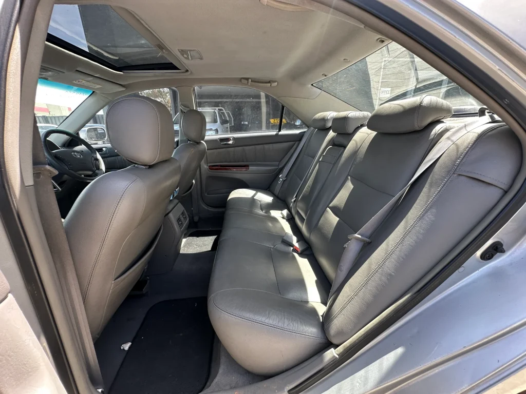 Toyota Camry 2004 Silver Auto Petrol