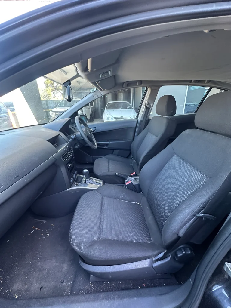 Holden Astra 2005 Black Auto Petrol