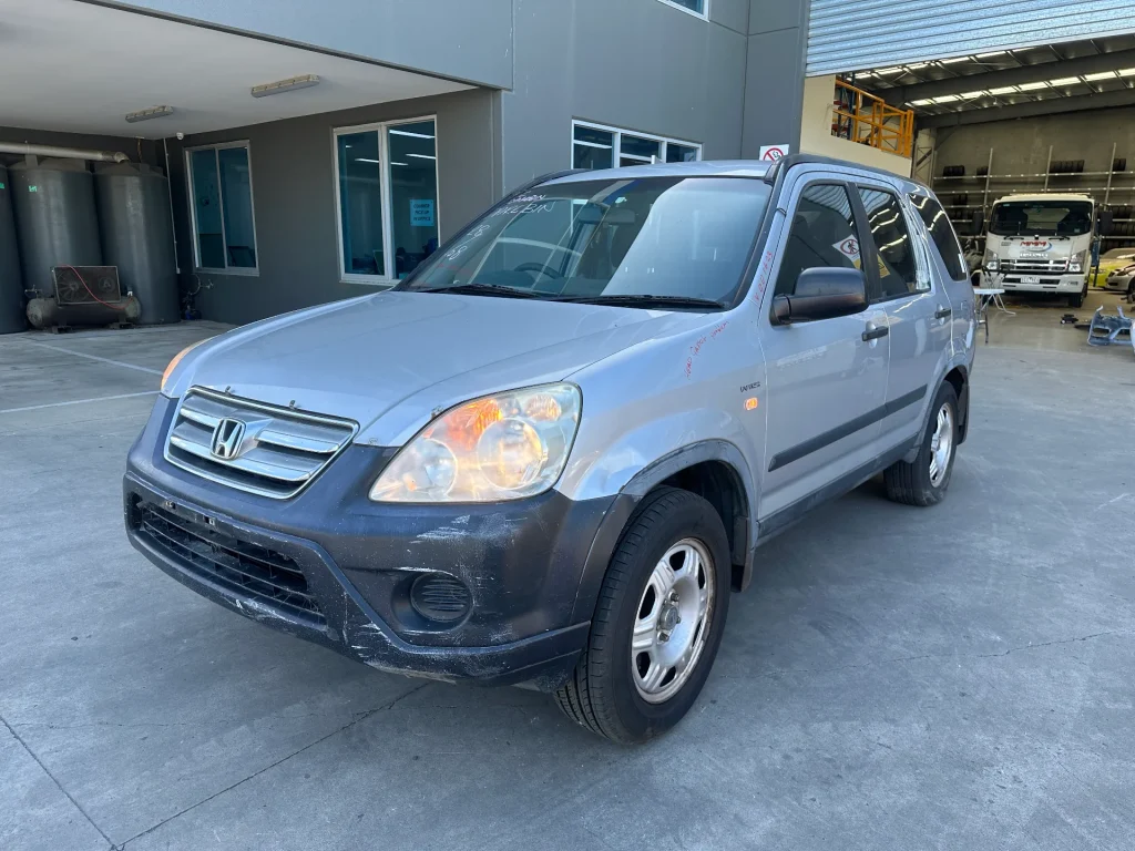 Honda CR-V 2005 Silver Auto Petrol