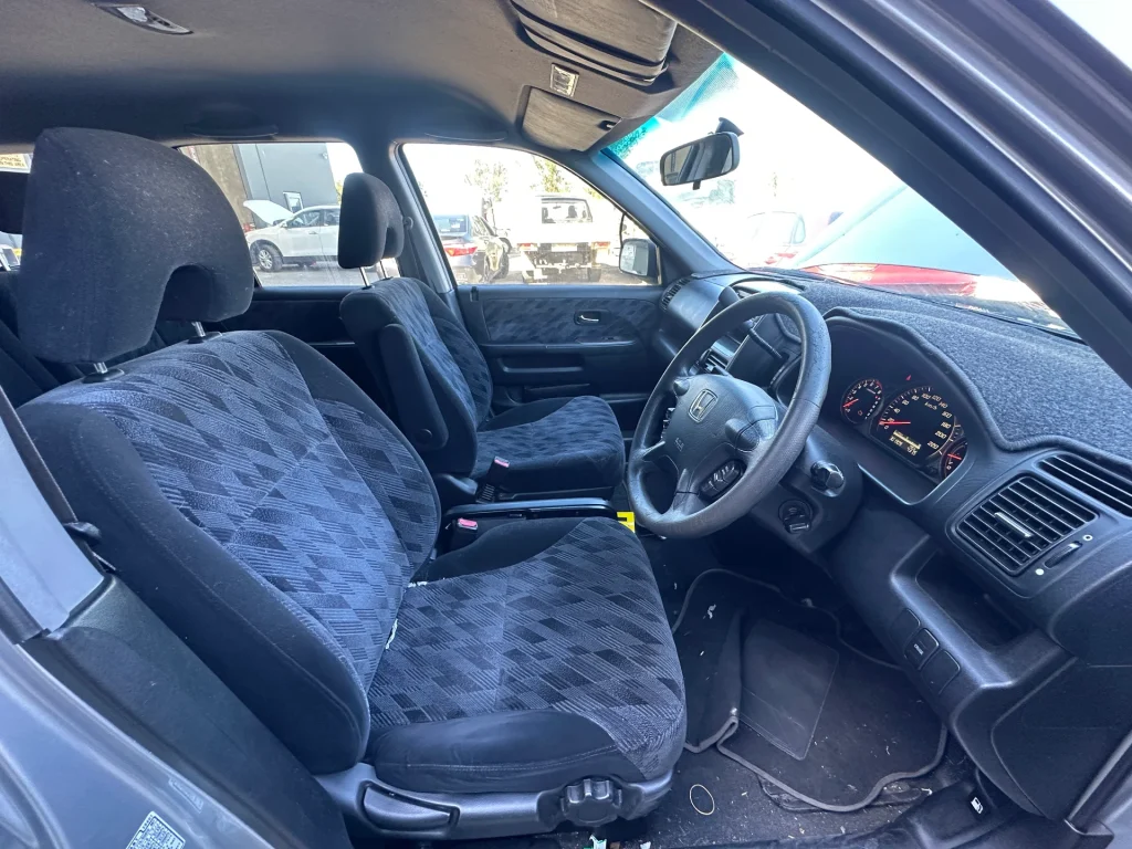 Honda CR-V 2005 Silver Auto Petrol