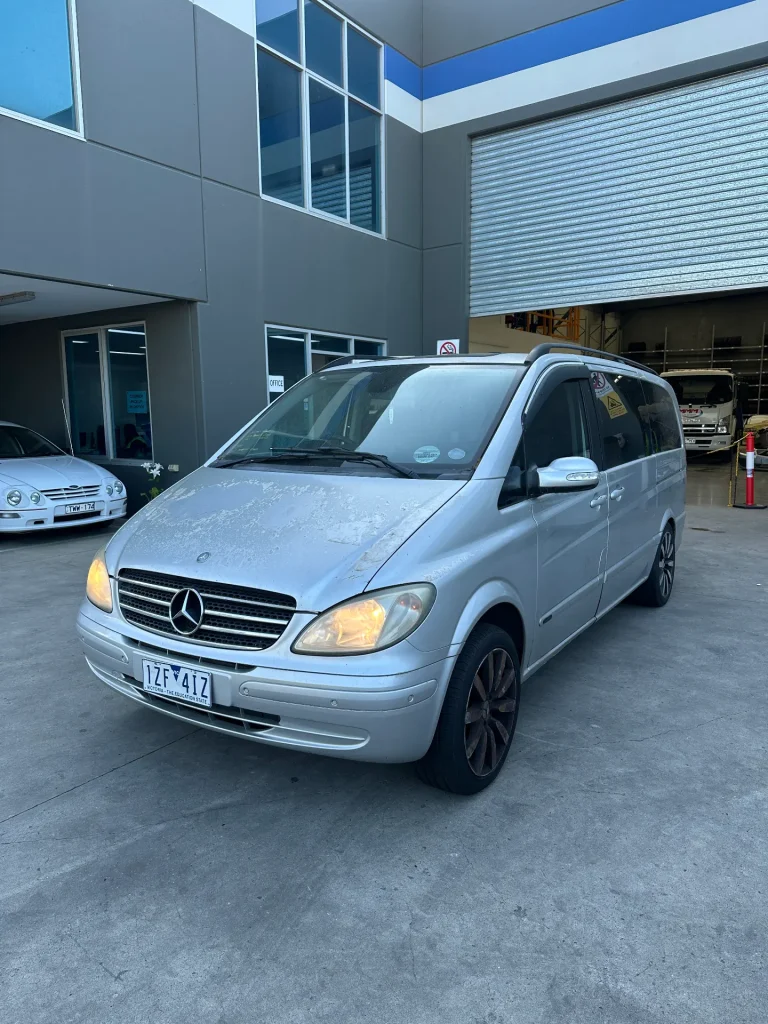 Mercedes Benz Viano 2006 Silver Auto Diesel