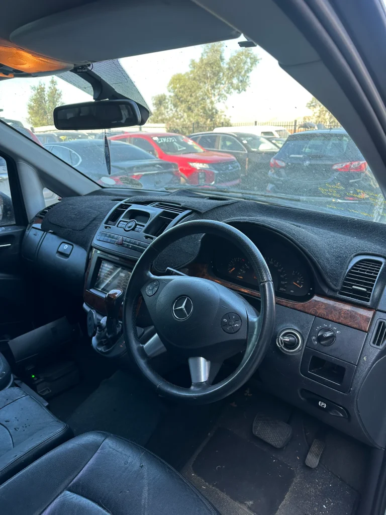 Mercedes Benz Viano 2006 Silver Auto Diesel