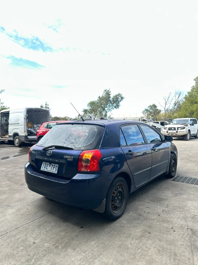 Toyota Corolla 2006 Blue Man Petrol