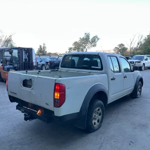 Nissan Navara 2008 White Auto Diesel