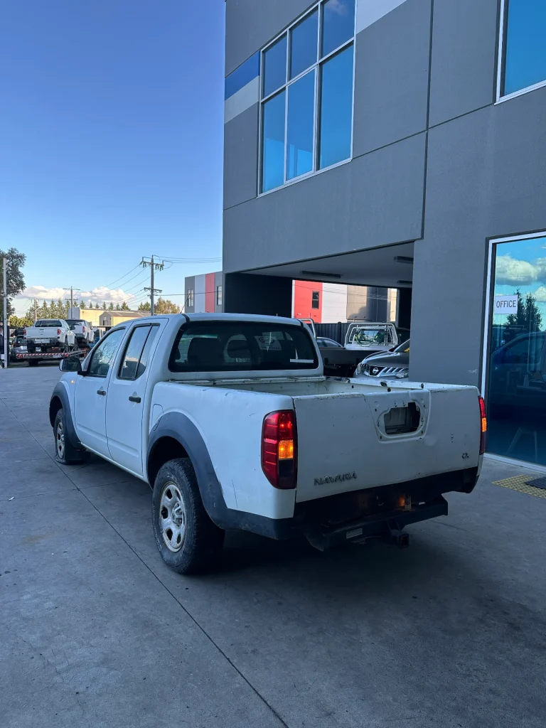 Nissan Navara 2008 White Auto Diesel