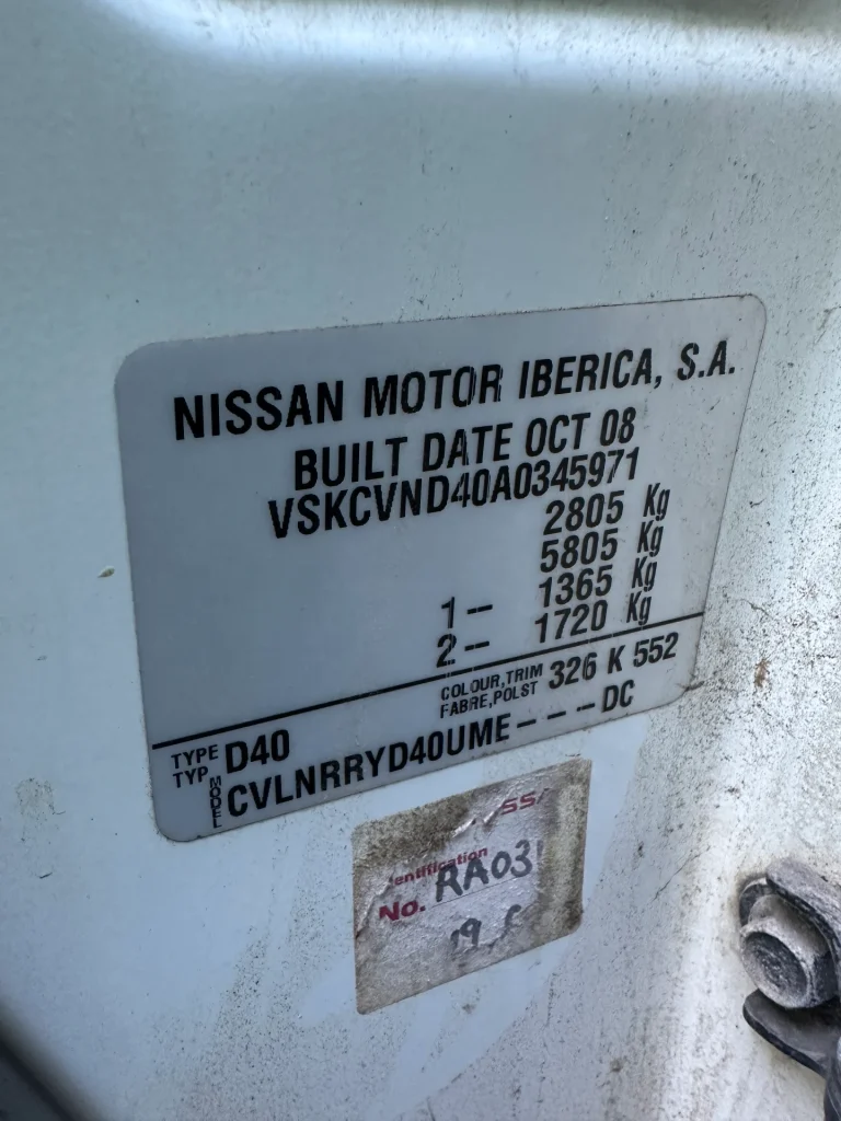 Nissan Navara 2008 White Auto Diesel