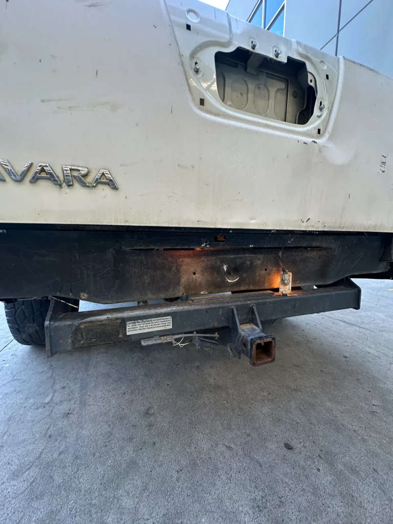 Nissan Navara 2008 White Auto Diesel
