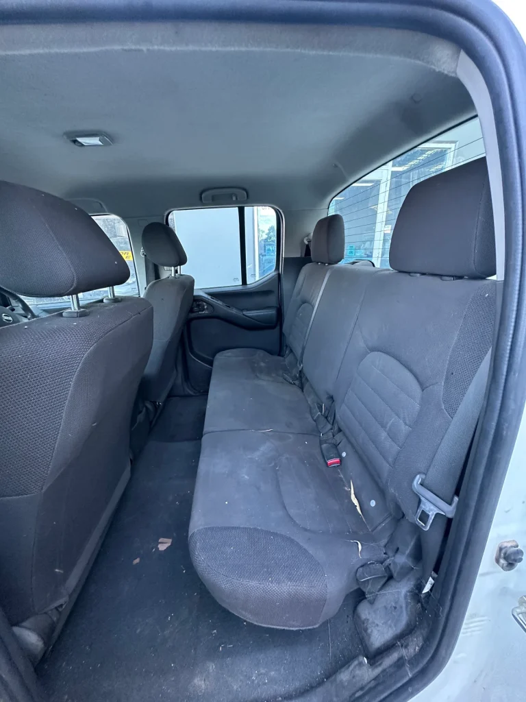 Nissan Navara 2008 White Auto Diesel