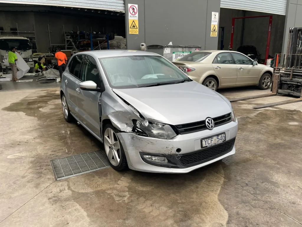 Volkswagen Polo 2010 Silver Auto Diesel