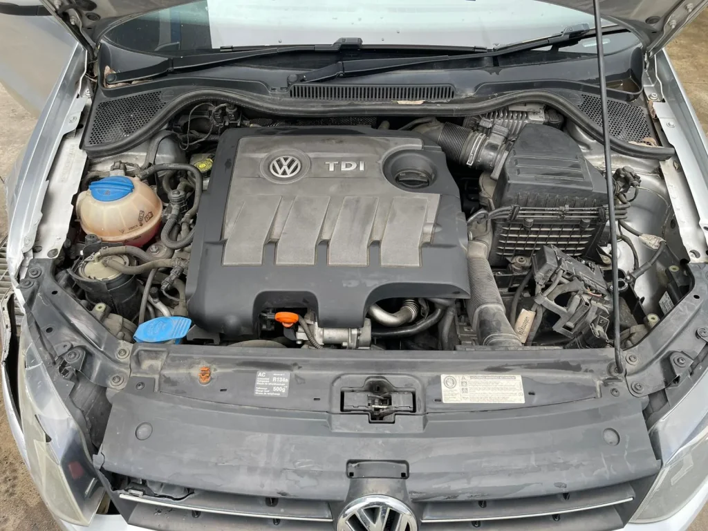 Volkswagen Polo 2010 Silver Auto Diesel