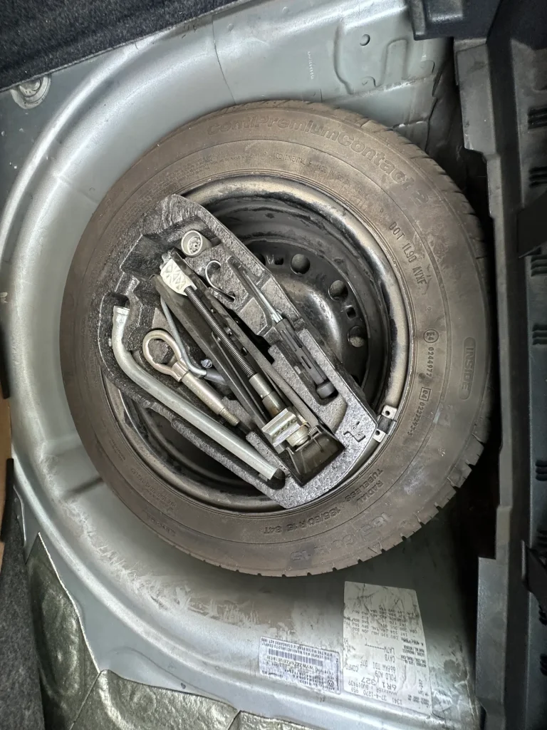 Volkswagen Polo 2010 Silver Auto Diesel